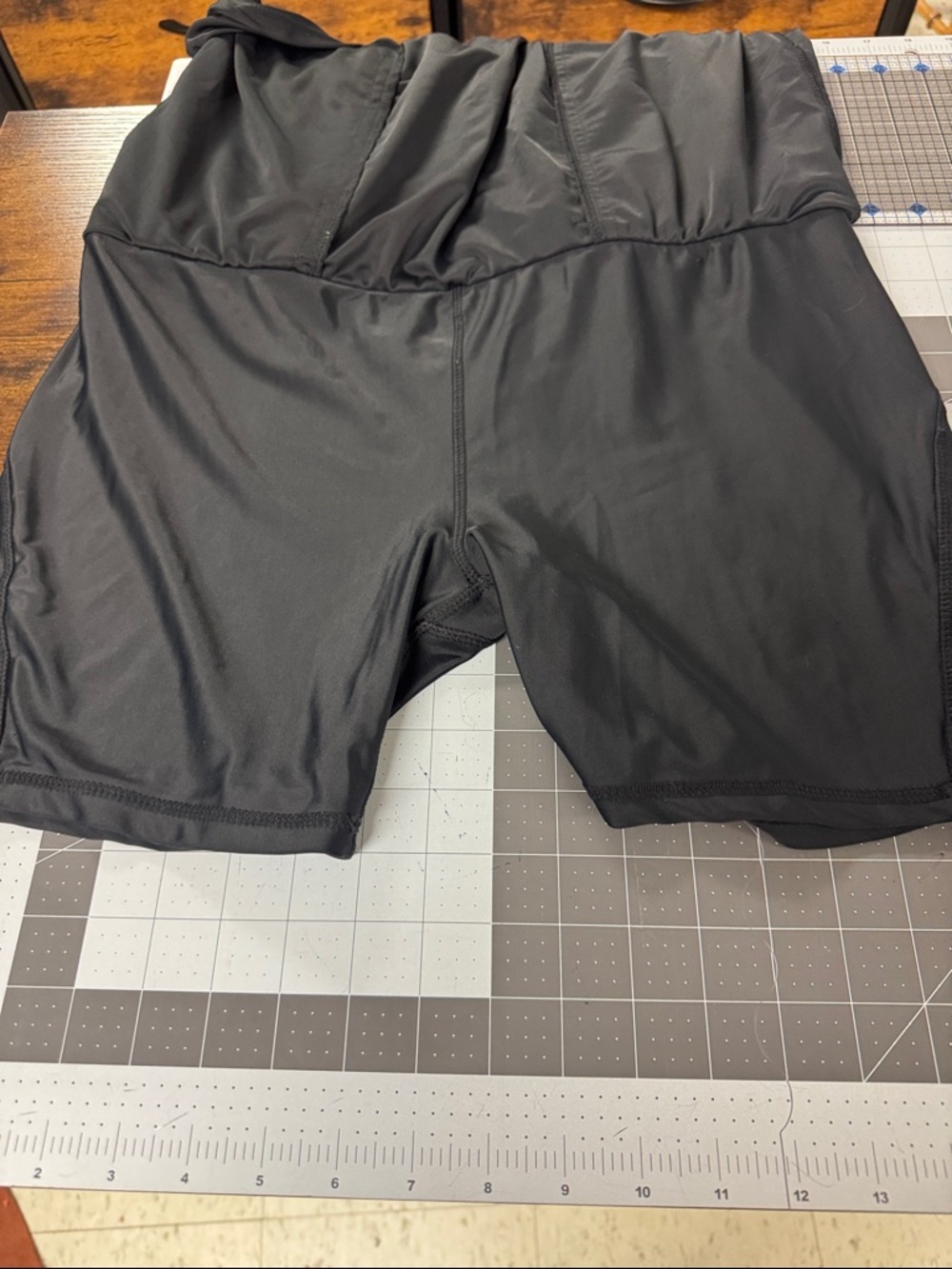 V-Skinz Women's Black Active Swim Skort - Picture 6 of 6